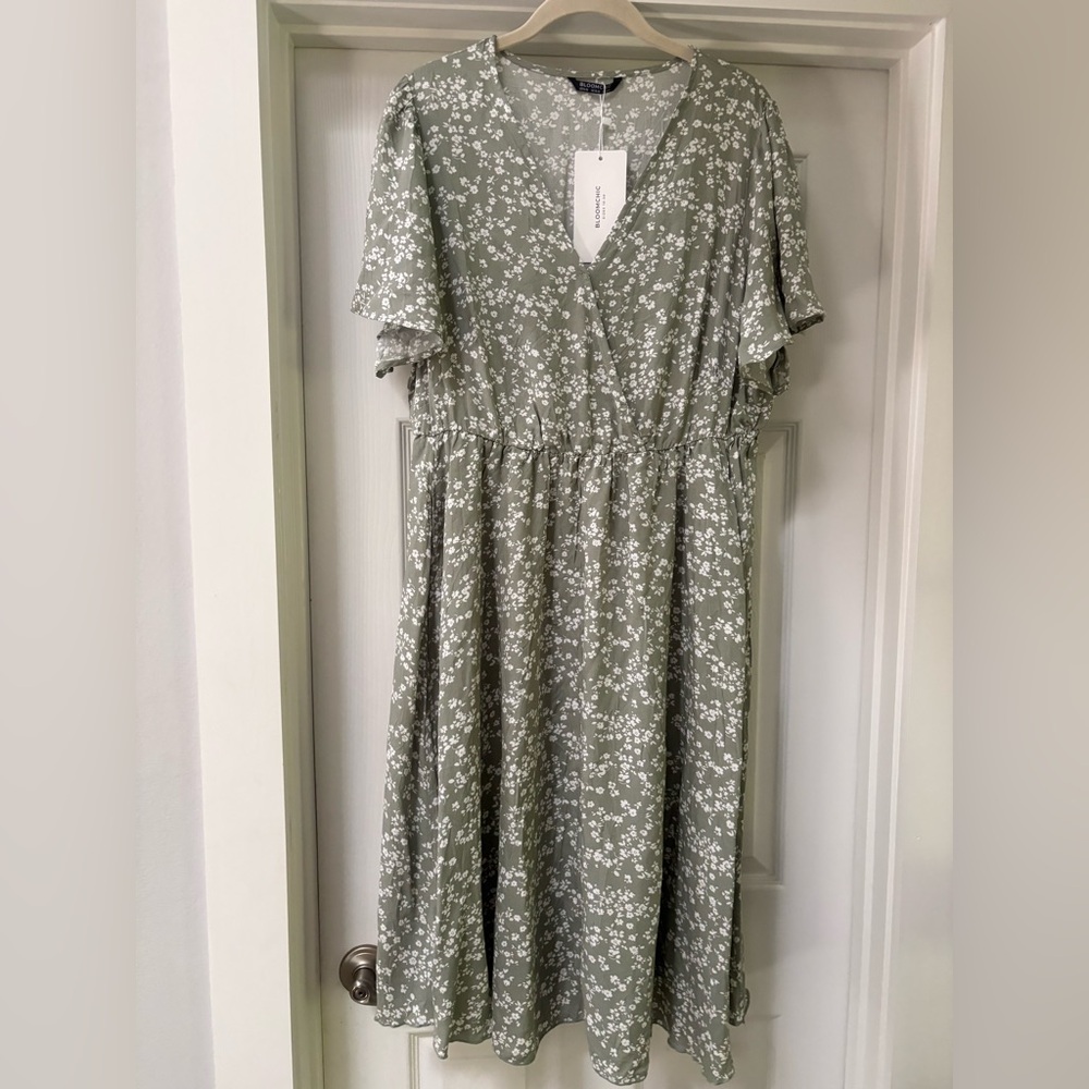 BloomChic Sage Green Floral Midi Dress